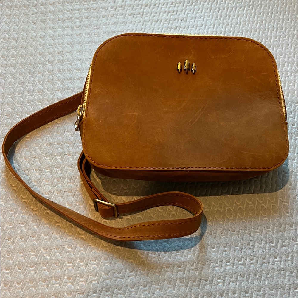 Portland Leather Goods Scarlett Sling in Dakota